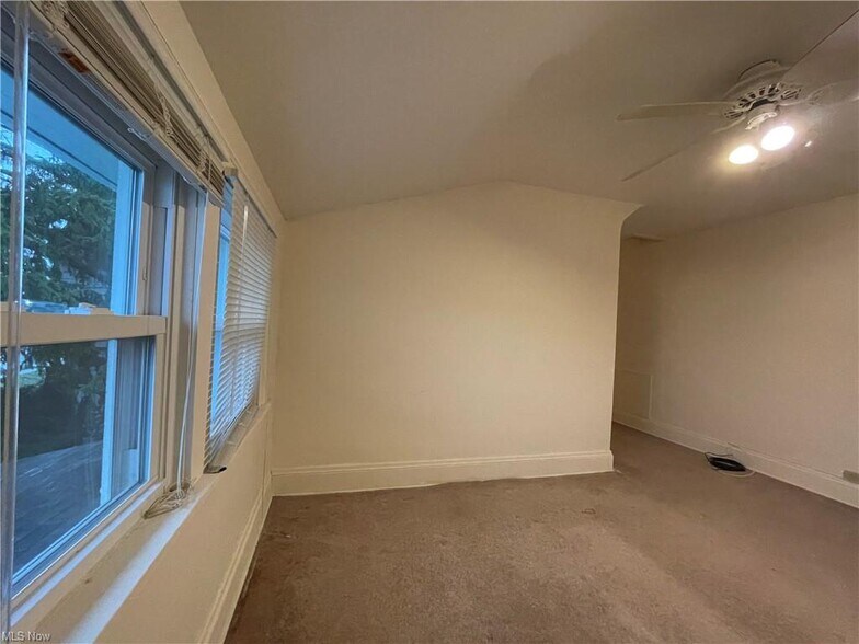 More Photos Of 21950 Euclid Ave, Euclid Storefront Retail Residential For Sale