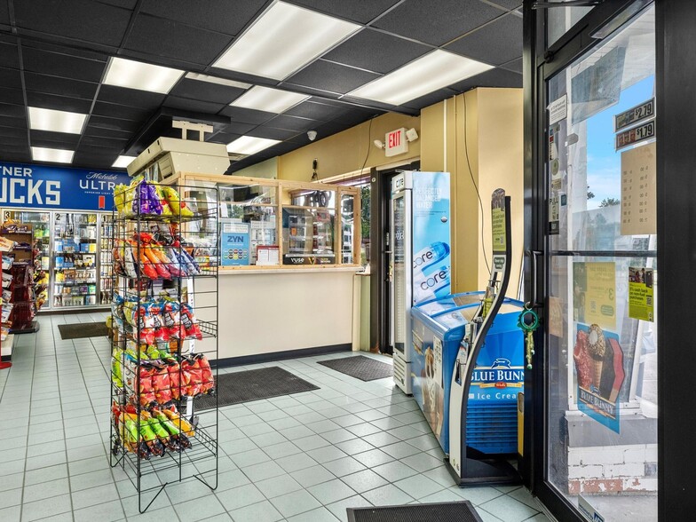 More Photos Of 11931 W Janesville Rd, Hales Corners Service Station For Sale