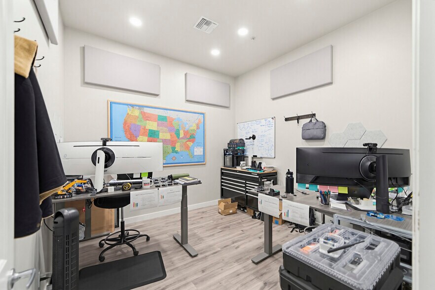 More Photos Of 349 Lake Havasu Ave S, Lake Havasu City Office For Sale