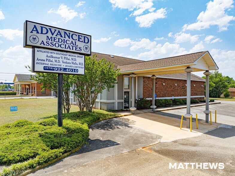 Primary Photo Of 707 N Houston Rd, Warner Robins Medical For Sale