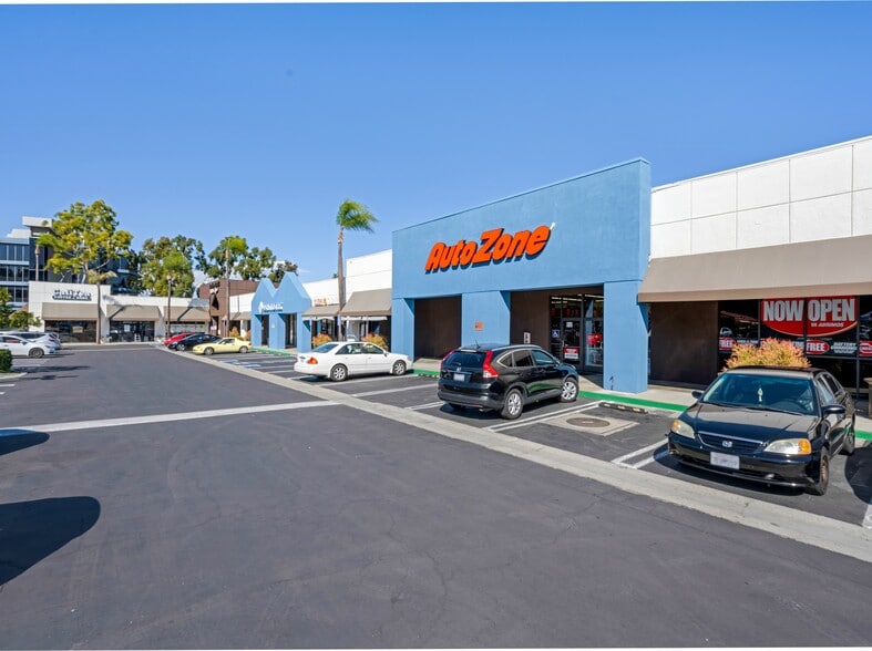 More Photos Of 29050 S Western Ave, Rancho Palos Verdes Restaurant For Sale