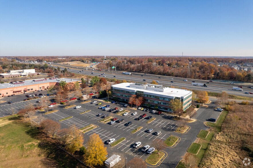 More Photos Of 150 Riverside Pky, Fredericksburg Office For Lease