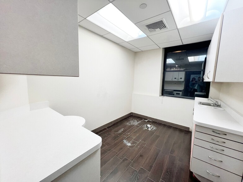 More Photos Of 128-138 Mott St, New York Medical For Sale
