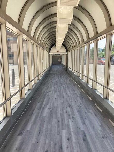 More Photos Of 135 W Ravine Rd, Kingsport Medical For Lease