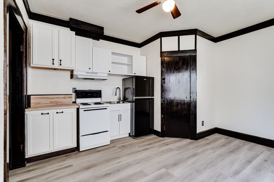 More Photos Of , Eugene Multifamily For Sale