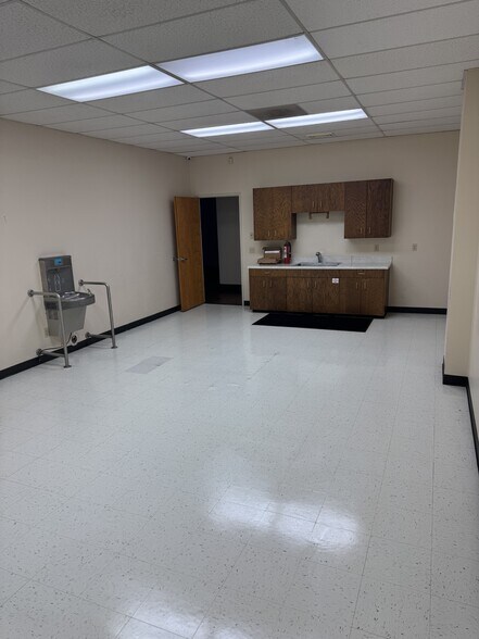 More Photos Of 3502 Kurtz St, San Diego Office For Lease