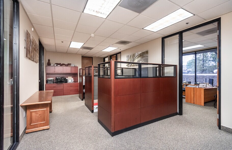 More Photos Of 8203 Sierra College Blvd, Roseville Office For Sale
