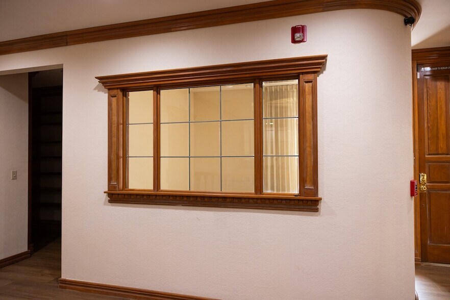 More Photos Of 10225 W Thunderbird Blvd, Sun City Medical For Sale