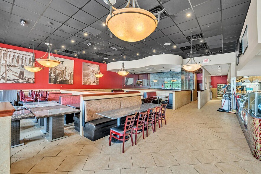 More Photos Of 1036 Volvo Pky, Chesapeake Freestanding For Sale