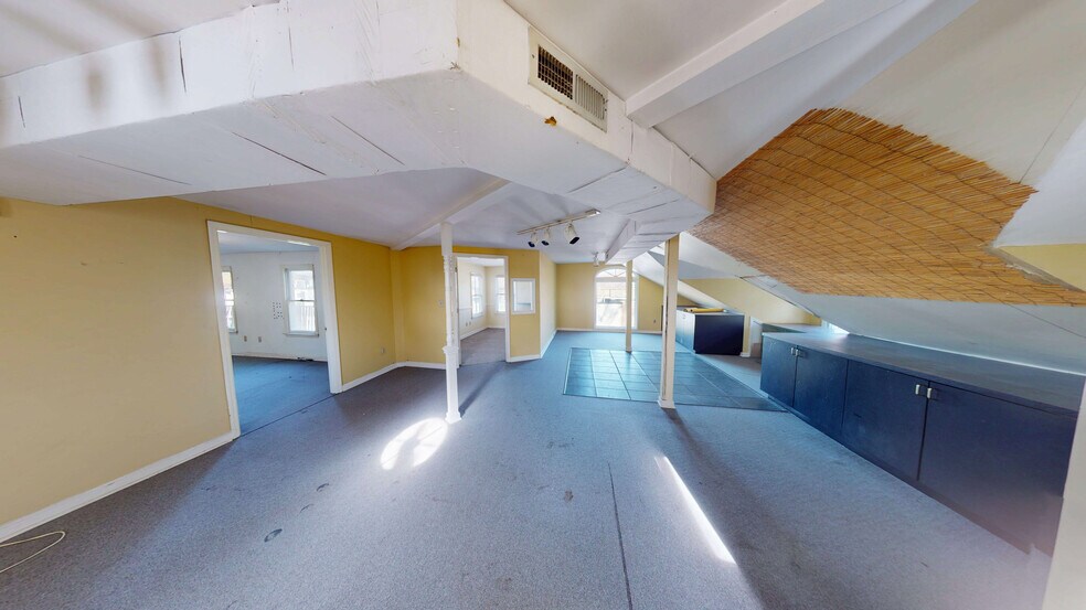 More Photos Of 2242 Park Rd, Charlotte Freestanding For Sale