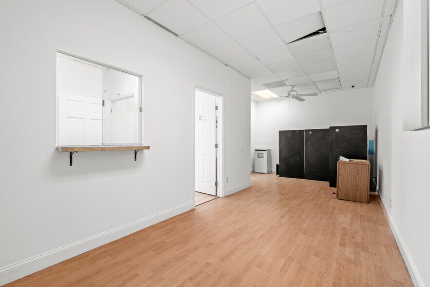 More Photos Of 3003 S Congress Ave, Lake Worth Medical For Sale