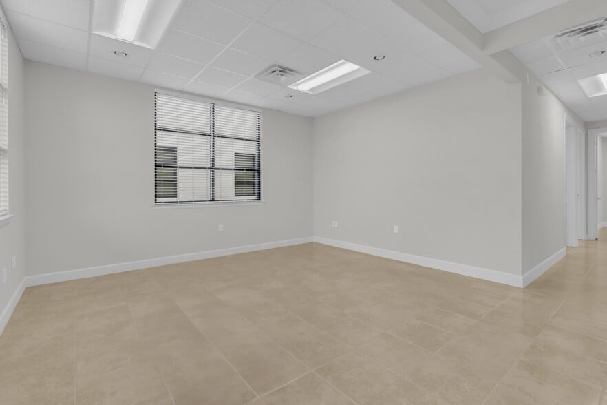 More Photos Of 8118 Fry Rd, Cypress Medical For Lease