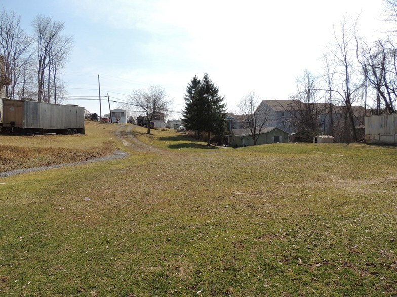 More Photos Of 1037 Valley Vw, Morgantown Land For Sale