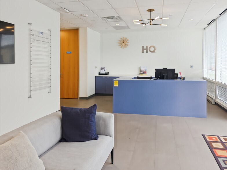 More Photos Of 40 NE Loop 410, San Antonio Coworking Space