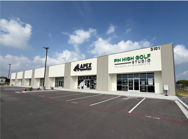 Primary Photo Of 5101 N Cage Blvd, Pharr Warehouse For Lease