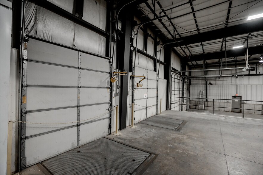 More Photos Of 811 Pine St, Saint Croix Falls Manufacturing For Lease