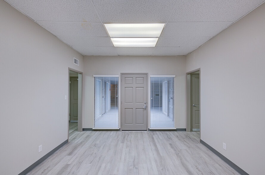 More Photos Of 190 N Van Ness Ave, Fresno Medical For Sale