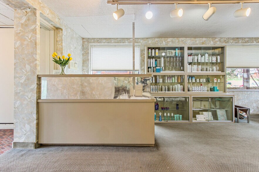 More Photos Of 4351 Old William Penn Hwy, Monroeville General Retail For Sale
