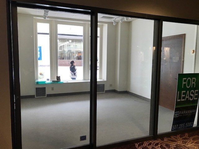 More Photos Of 20 SW Second Ave, Rochester Hotel For Lease