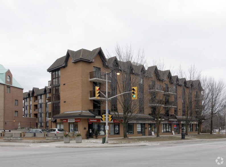 More Photos Of 2464 Lakeshore Rd W, Oakville Apartments For Lease