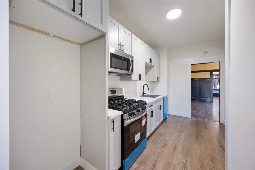 More Photos Of 1717 26th St, Sacramento Apartments For Sale