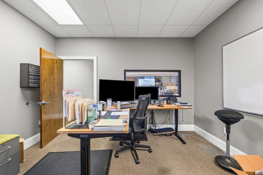 More Photos Of 8190 Regent Pky, Fort Mill Warehouse For Lease