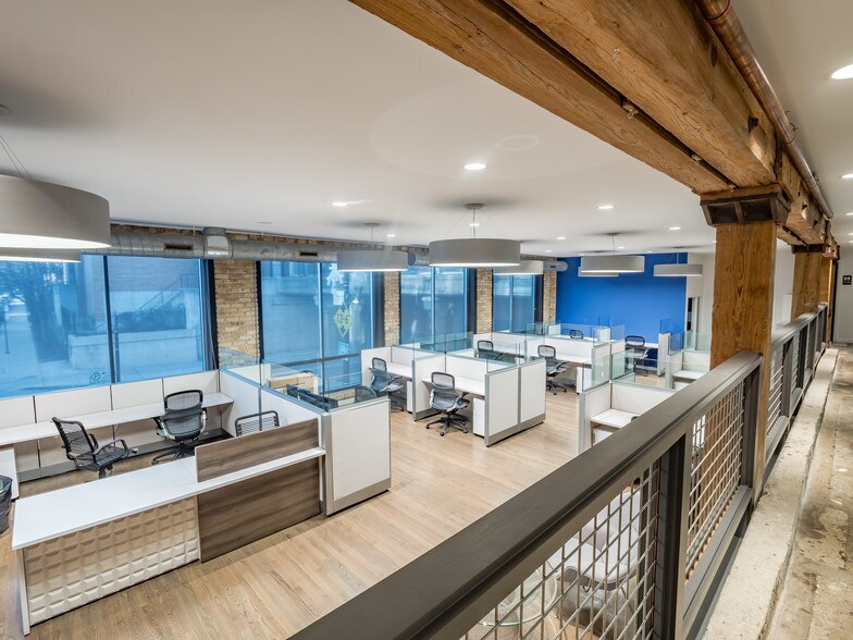 More Photos Of 1755 N Damen Ave, Chicago Office Residential For Lease