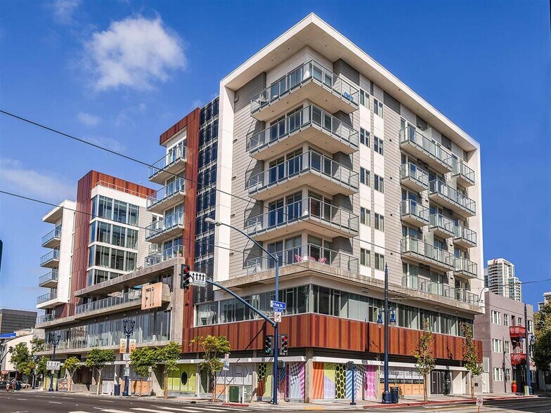 More Photos Of 1110 F St, San Diego Apartments For Lease