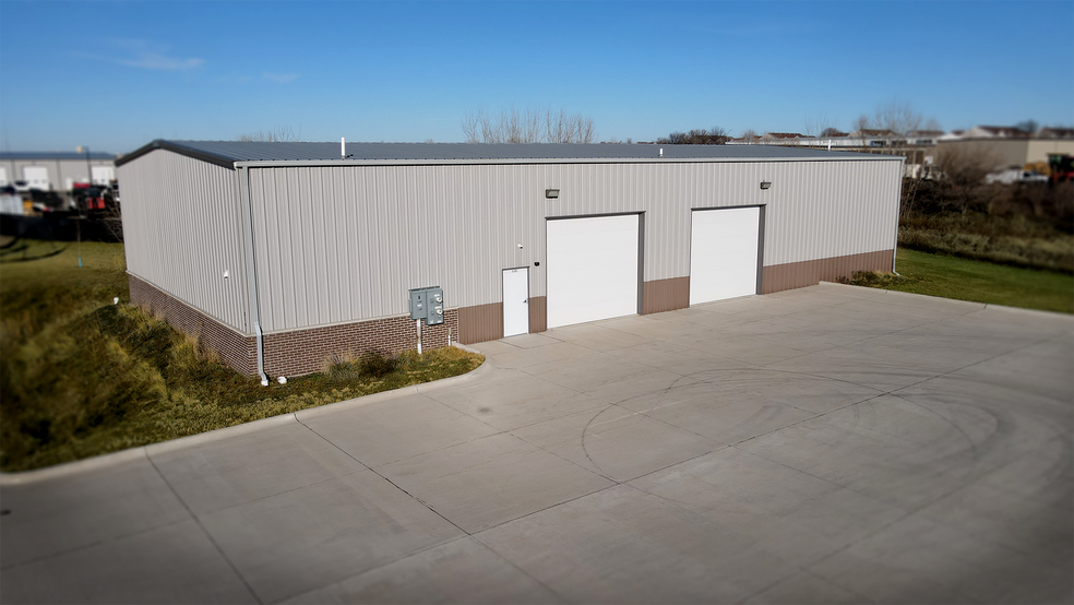More Photos Of 3101 SE Destination Dr, Grimes Warehouse For Lease