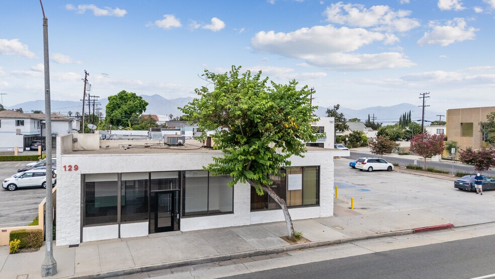 More Photos Of 129-141 E Valley Blvd, Alhambra General Retail For Lease