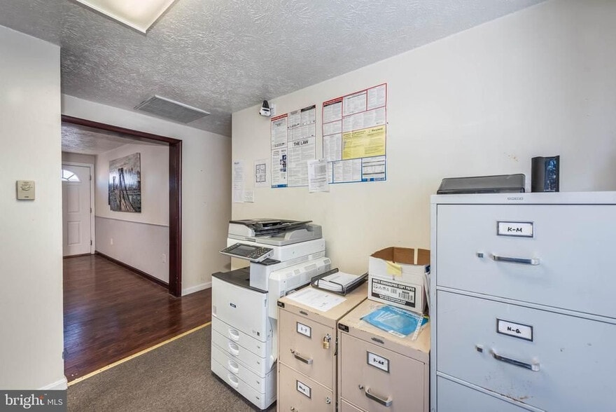 More Photos Of 4155 Glen Park Rd, Nottingham Office For Sale