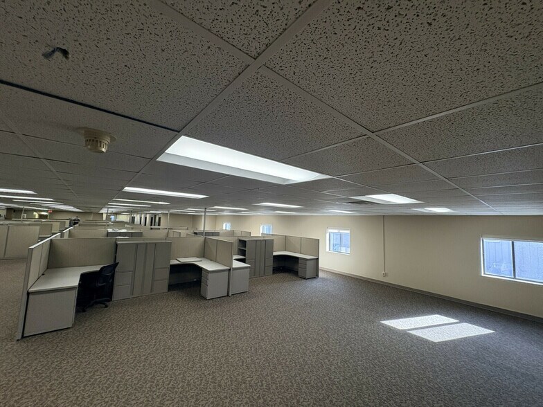 More Photos Of 817 W Russell St, Sioux Falls Office For Lease
