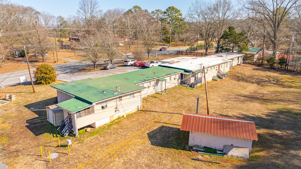 More Photos Of 3950 S Dixie Rd, Dalton Apartments For Sale