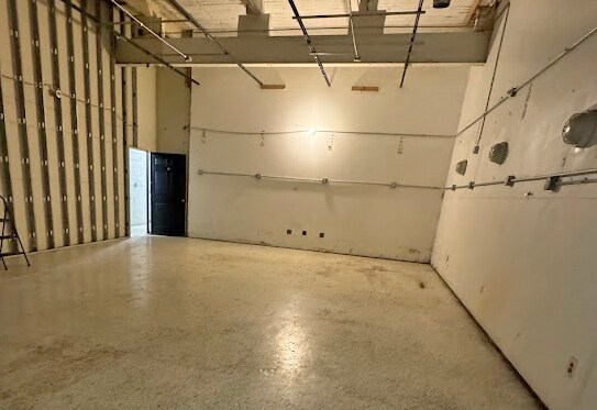 More Photos Of 545 E Milwaukee St, Detroit Warehouse For Sale