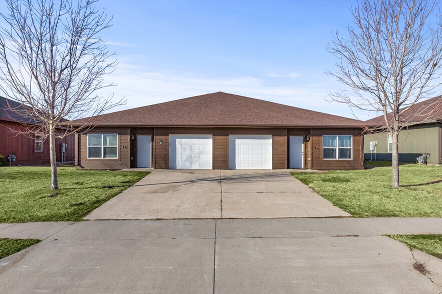 More Photos Of , Denison Multifamily For Sale