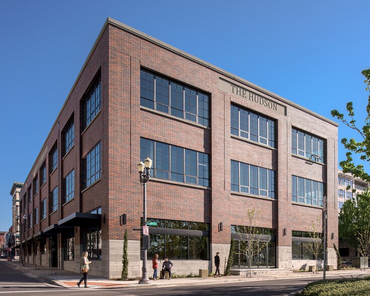 Primary Photo Of 101 E 6th St, Vancouver Office For Lease