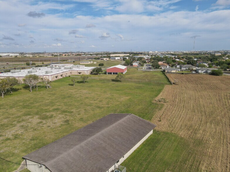 More Photos Of 5040 Rockford Dr, Corpus Christi Land For Sale