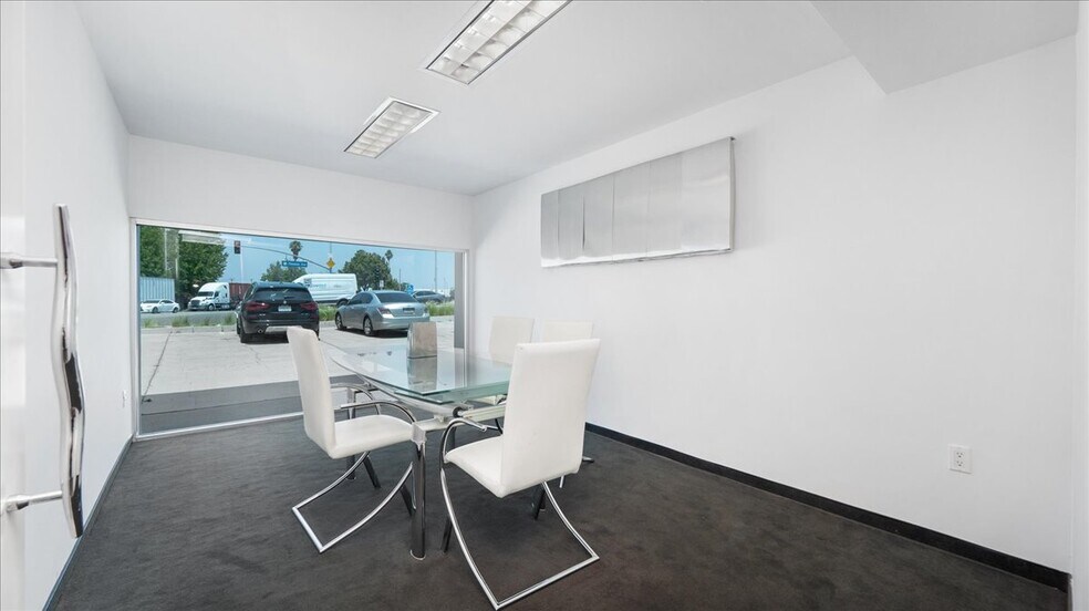 More Photos Of 6730 E Florence Ave, Bell Gardens Service For Sale