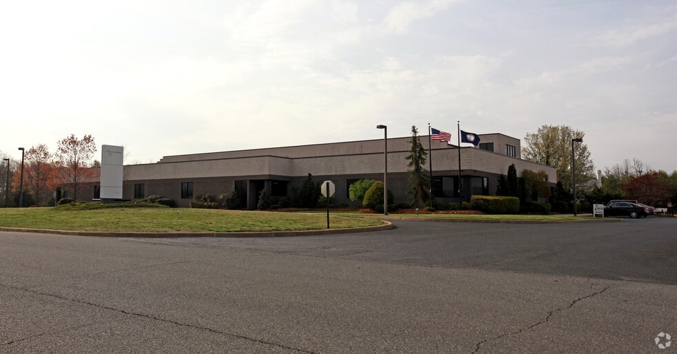 More Photos Of 5160 Lad Land Dr, Fredericksburg Warehouse For Lease