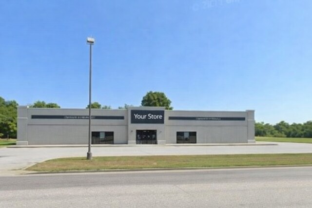 More Photos Of 310 Hartsville Crossing Blvd, Hartsville Freestanding For Sale