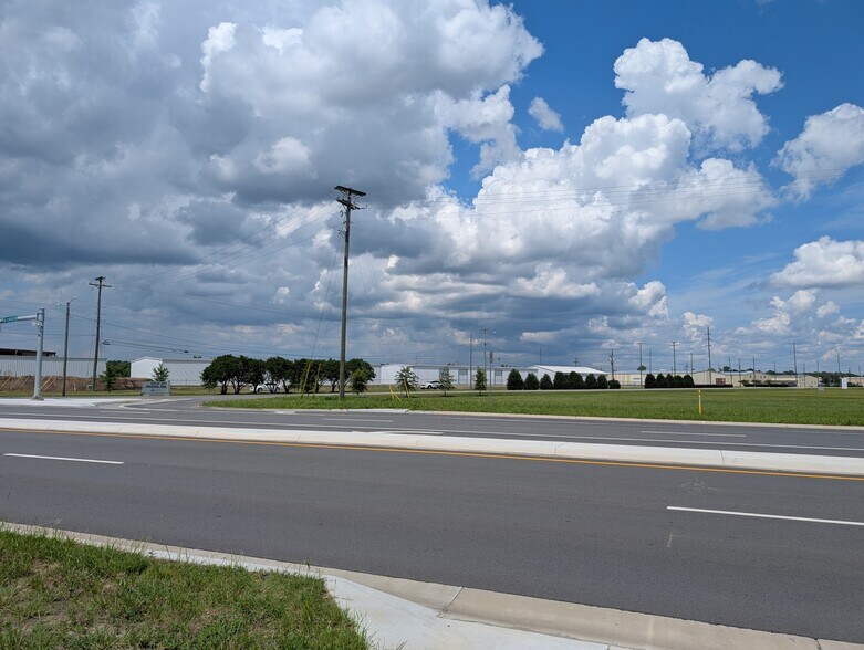 More Photos Of 1514 Old Clyattville Rd, Valdosta Land For Sale