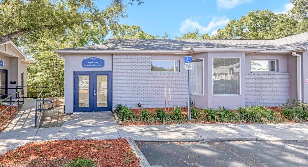 More Photos Of 14517 Bruce B Downs Blvd, Tampa Medical For Lease