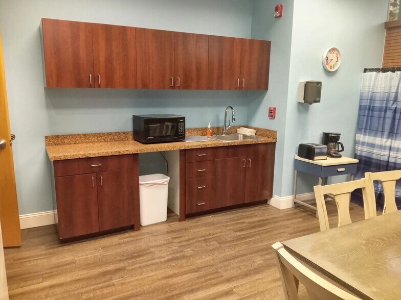 More Photos Of 4824 E Baseline Rd, Mesa Medical For Sale