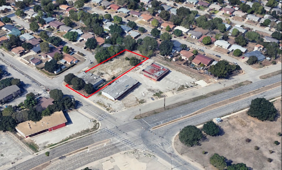 More Photos Of 3311 Roselawn Rd, San Antonio Medical For Sale