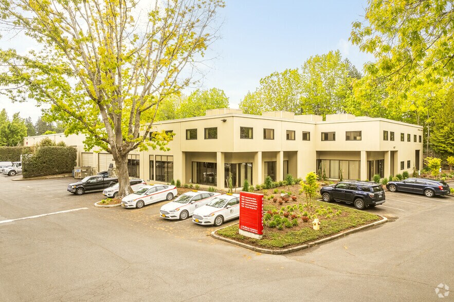 Primary Photo Of 18277-18379 SW Boones Ferry Rd, Portland Unknown For Lease