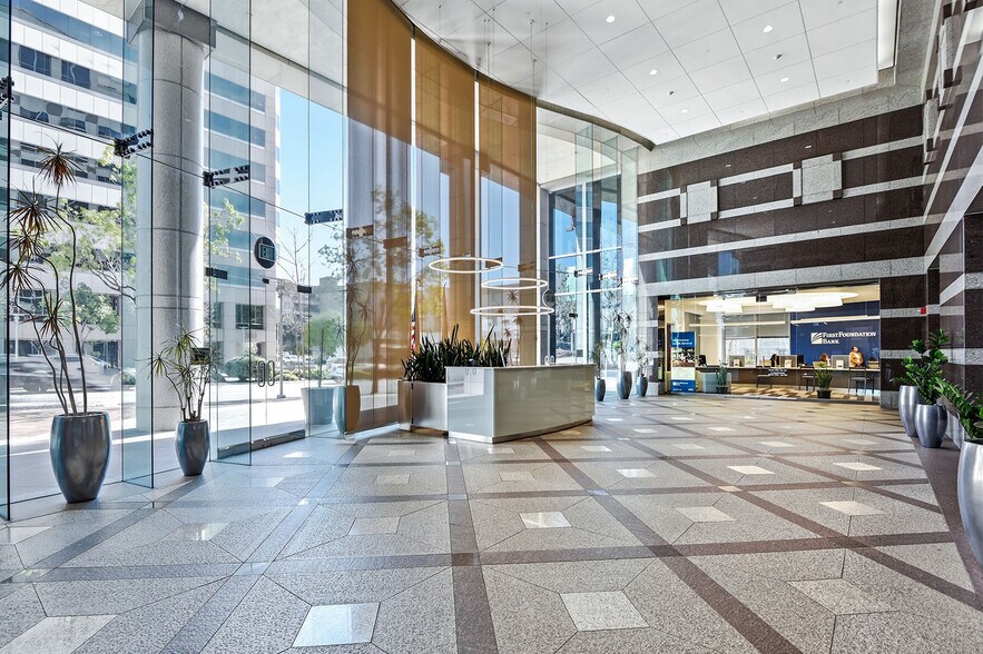 More Photos Of 301 N Lake Ave, Pasadena Office For Sale