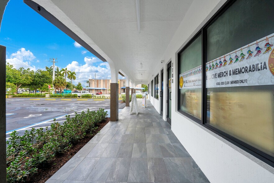 More Photos Of 1064 Sunset Strip, Sunrise Unknown For Lease