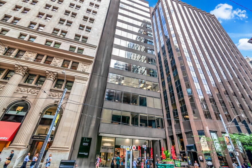 More Photos Of 10 King St E, Toronto Office For Lease