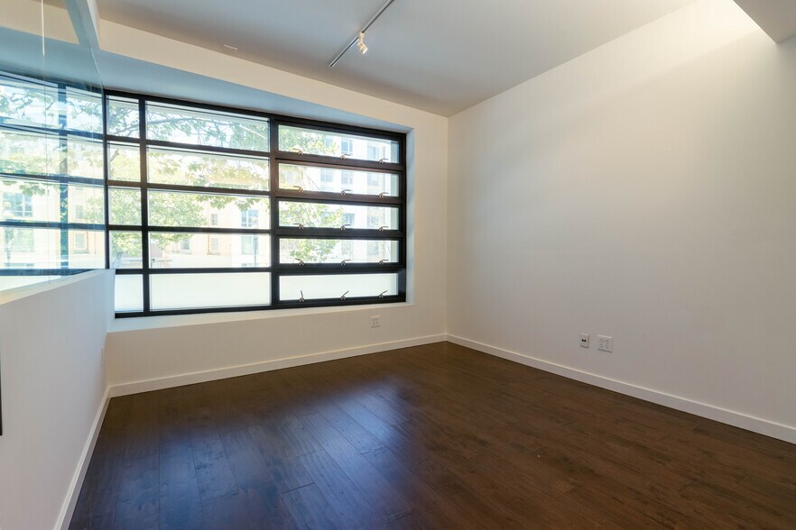 More Photos Of 1853-1857 Market St, San Francisco Office For Lease