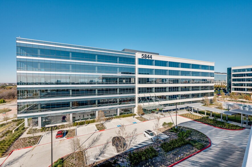 More Photos Of 6160 Warren Pky, Frisco Unknown For Lease